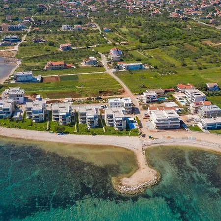 Beachfront Luxe Designer Apartment Sukošan